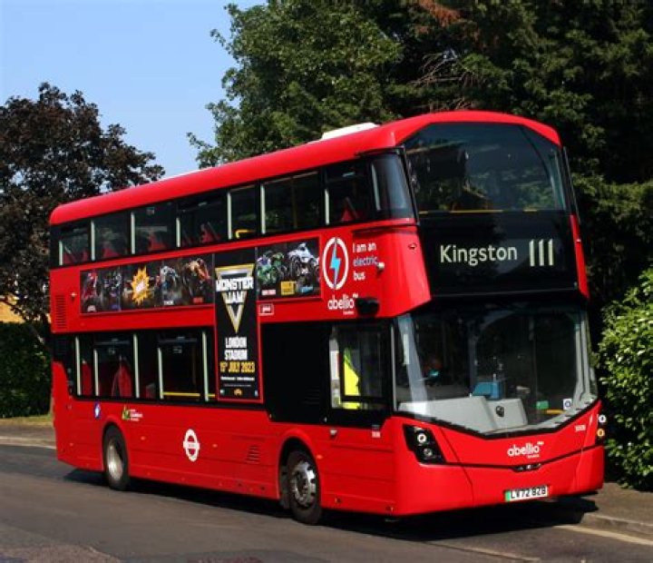 What time does the 111 bus come?